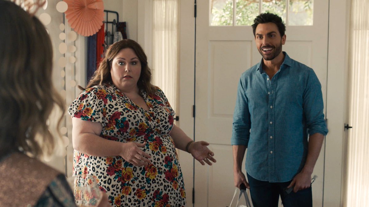 Caption this 😳
Brand new episode of #ThisIsUs, directed by our very own <a href="/MiloVentimiglia/">Milo Ventimiglia</a>, tonight! 🍋🎬 <a href="/NBCThisisUs/">This Is Us</a> <a href="/nbc/">NBC Entertainment</a>