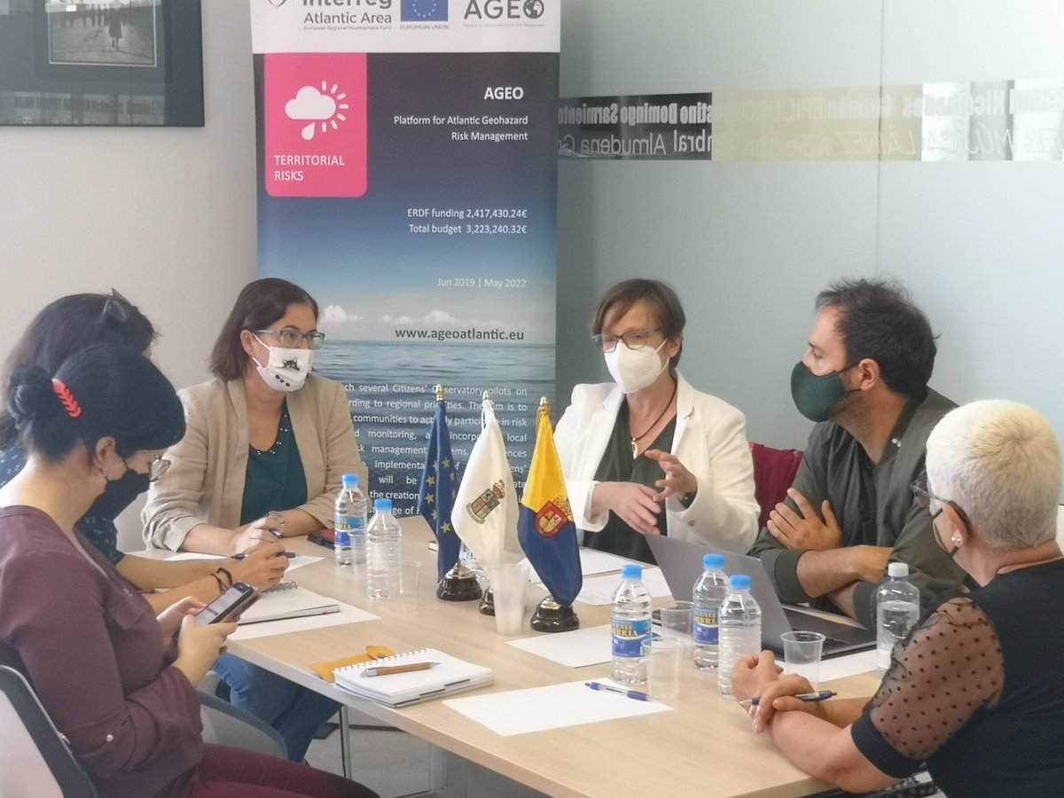 Presentación del observatorio ciudadano para la prevención de riesgos geológicos en SBT. (AGEO)  digitalfarocanarias.com/index.php/2021… #Maspalomas #GranCanaria #AGEO #Prevención #Emergencias <a href="/InesRodriguezCs/">Inés Rodríguez Moreno</a> #FelizMartes