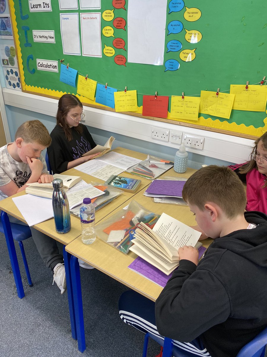 DeanburnPS_P3's tweet photo. Lots of hard work and concentration during Literacy this morning - working on our #ReflectiveReading Long Read Task Maps! #novels #reading #longread #taskmap #comprehension #understanding #goodnightmistertom #theboyatthebackoftheclass @anneglennie https://t.co/P5uqVXwCM1