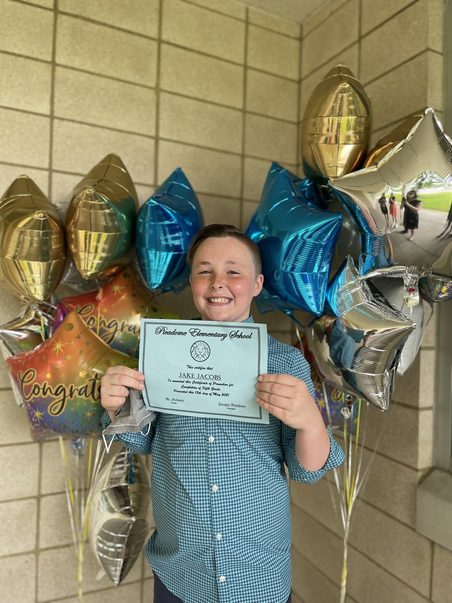 Celebrated our 5th graders today! #PicadomePride
