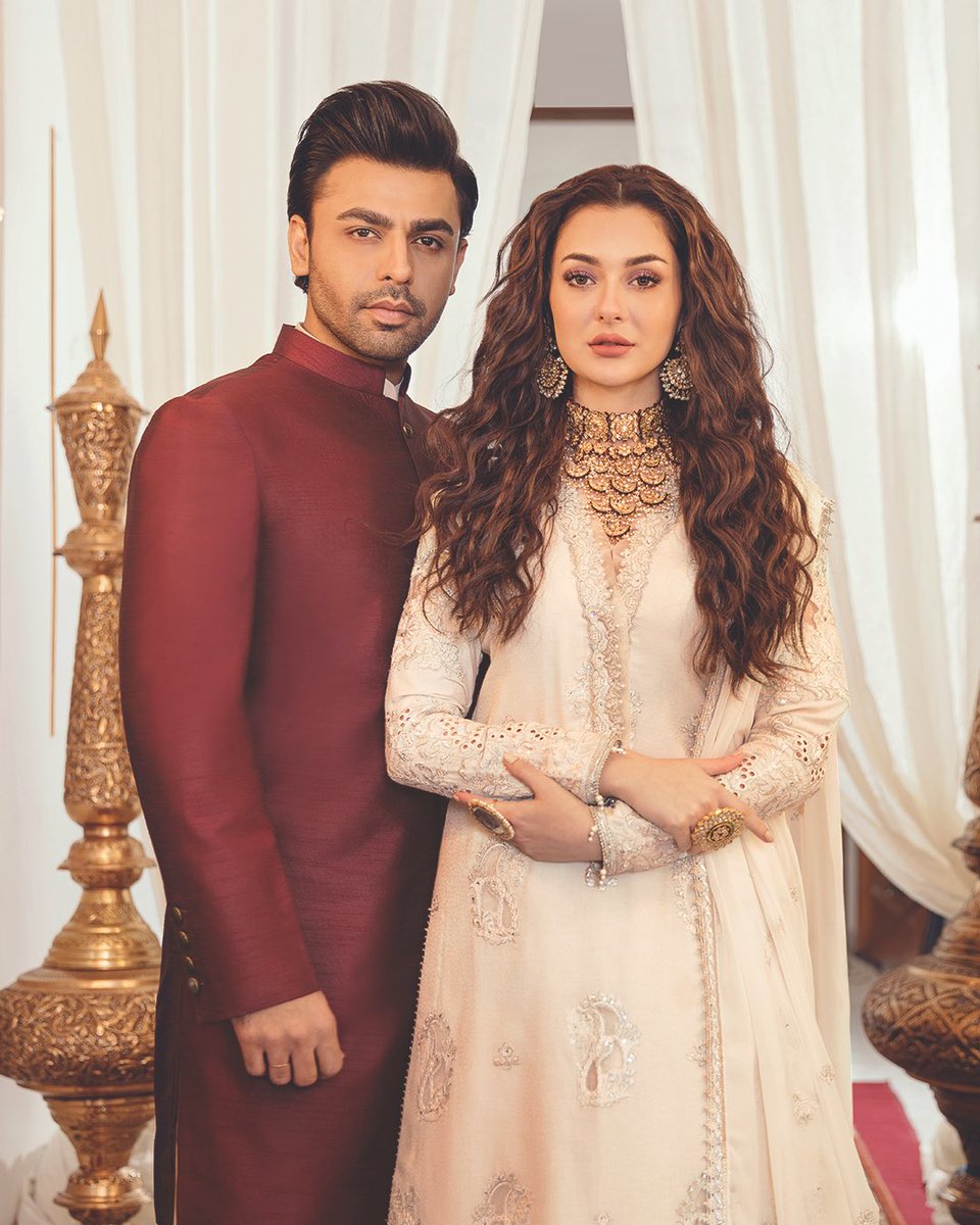 AnayahJewellery's tweet photo. Hania Aamir and Farhan Saeed bring on the old world charm and glamour.
#Anayah #jewellery #HaniaAamir #FarhanSaeed #FarhanSaeedfanclub #Pakistanicelebrity #Pakactress #Pakstyle #newcollection #bridaljewellery https://t.co/AAgSIHY4Yn