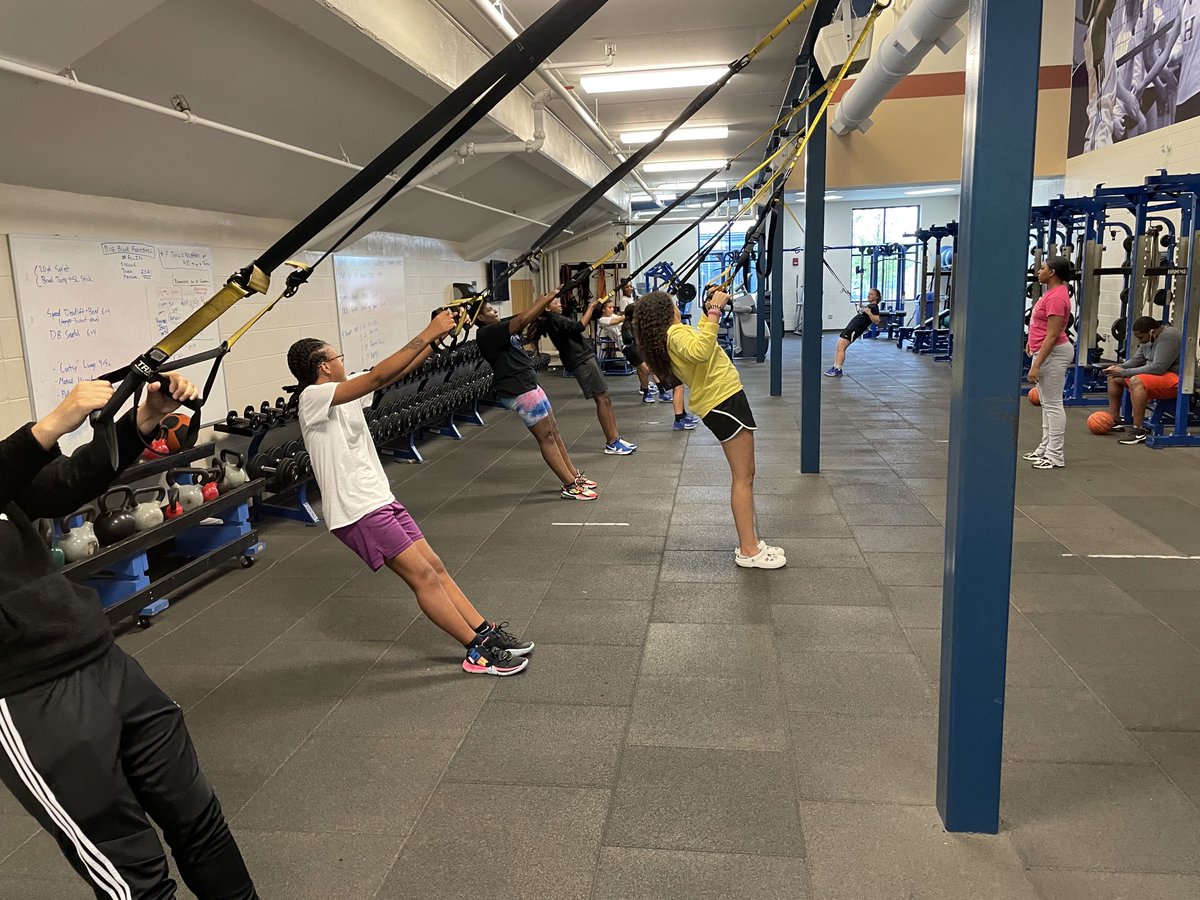 HarryPhillipsJ3's tweet photo. HGBK calling all Girls Basketball players last year team and all newcomers it’s time to go to work,
Sunday May 23, 5-7 pm &amp; Thursday 5-7 pm @ HHS look forward to seeing you! https://t.co/paLLafY4KN