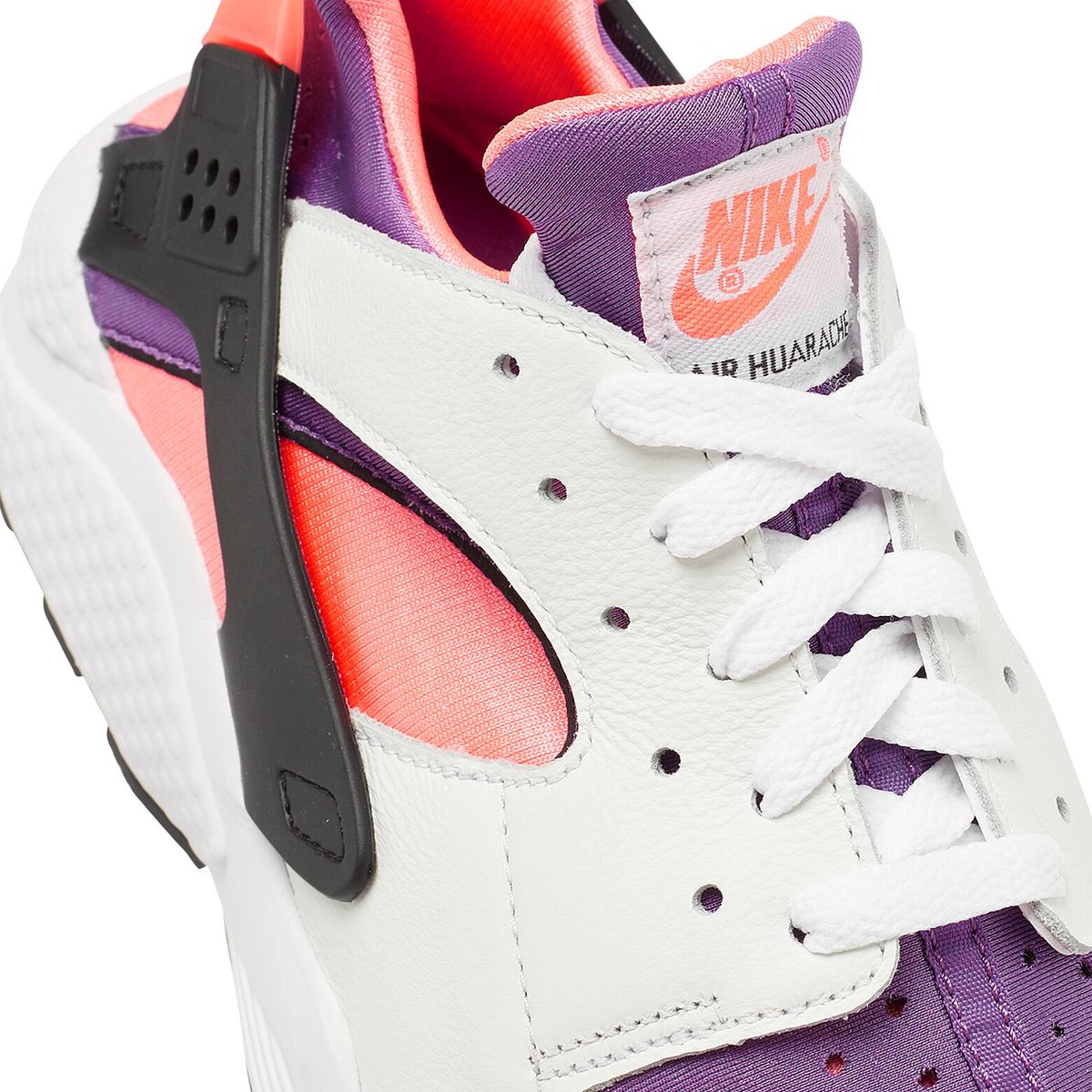 kicks on fire nike huarache