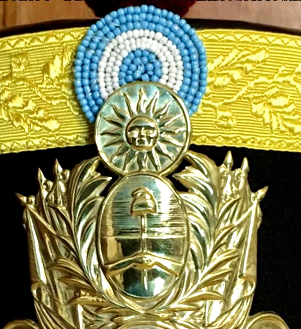 18 de Mayo. Día de Nuestra Escarapela Nacional. Desde 1810 hasta hoy siempre Primero la Patria.