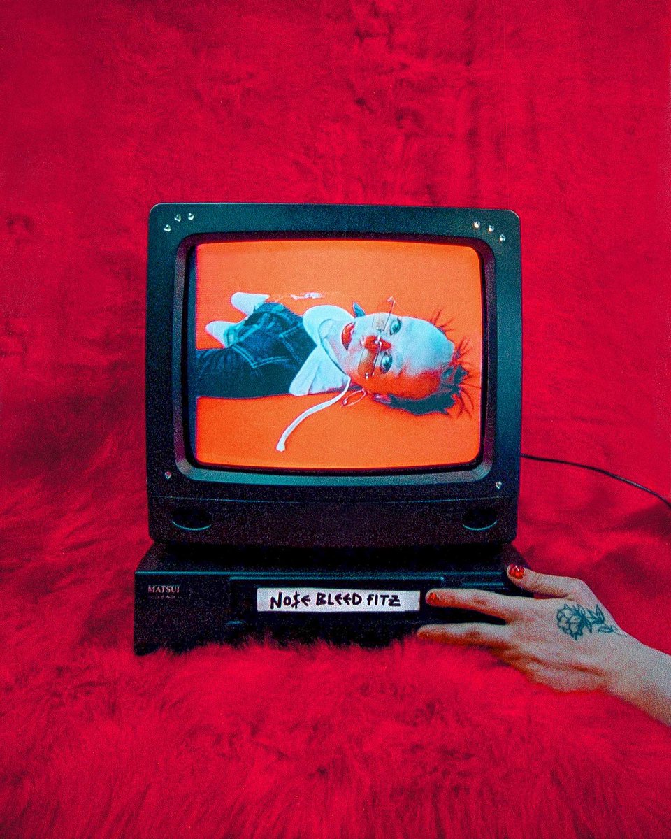 mitchell_severs's tweet photo. so happy to have my work on the cover of @PolyesterZine this month with my shoot of the incredible nosebleedfitz - full story and interview on the Polyester Doll House 💕💕 https://t.co/SIlHFp9SZM