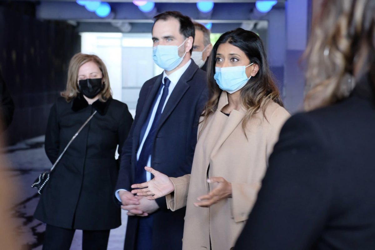 LaurentSMartin's tweet photo. Dans ce territoire jeune de #SeineSaintDenis, les défis d’avenir sont nombreux.

Grâce à des personnalités comme @priscathevenot, @PO_Carel et à leur équipe solide et diverse, nous saurons les relever ! https://t.co/DXg7vmMJlU