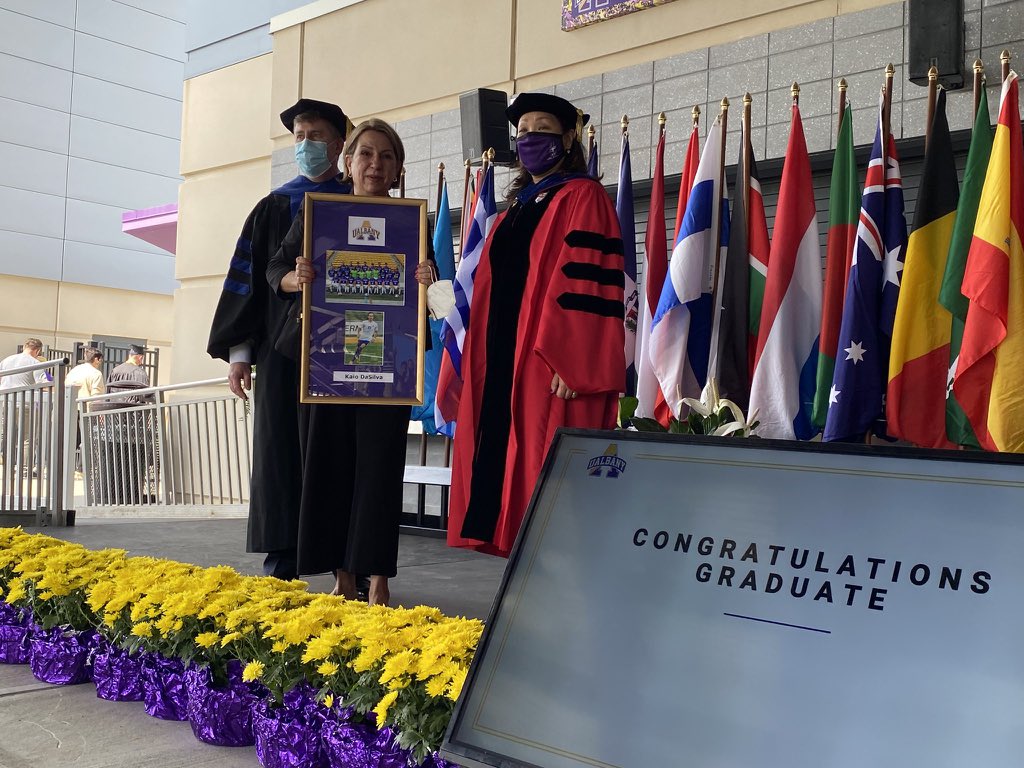 UAlbanyMSOC's tweet photo. Congratulations and thank you to @kaiomarquesds on this special day! 👨‍🎓 

Someone who never took a single day for granted and was a great representation of what we are about. We can’t wait for your future successes! 🐕 ⚽️ 
•
#UAlbanyFutbol #BeGreat https://t.co/65LsFWNh42