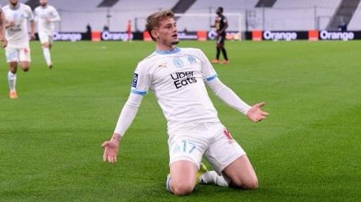 InfosFootFrench's tweet photo. Cuisance a rassemblé ses affaires, et est rentré aujourd'hui en Allemagne. Son comportement à l'entraînement aurait contrarié Sampaoli et son staff, qui a décidé de se passer de lui.
#TeamOM https://t.co/kZLvu1gOi4