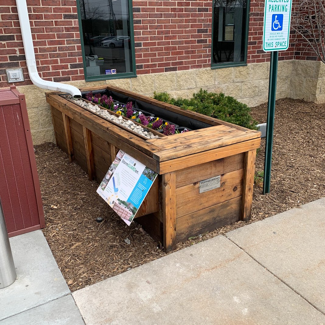 Thank you to the Village of Brown Deer for sending us this beautiful photo featuring their StormGUARDen #spring plantings. 
Send us your #StormGUARDen photos! They brighten our day. 😀
