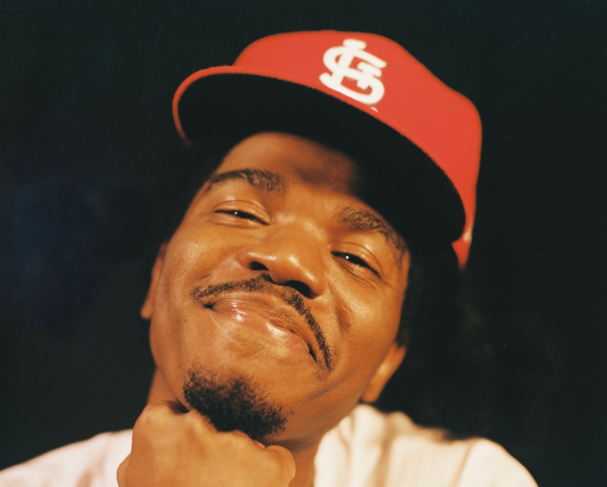 RapCaviar's tweet image. It's a great day whenever @smino drops. Listen to his new record Rice &amp;amp; Gravy right now! spotify.link/ricegravy