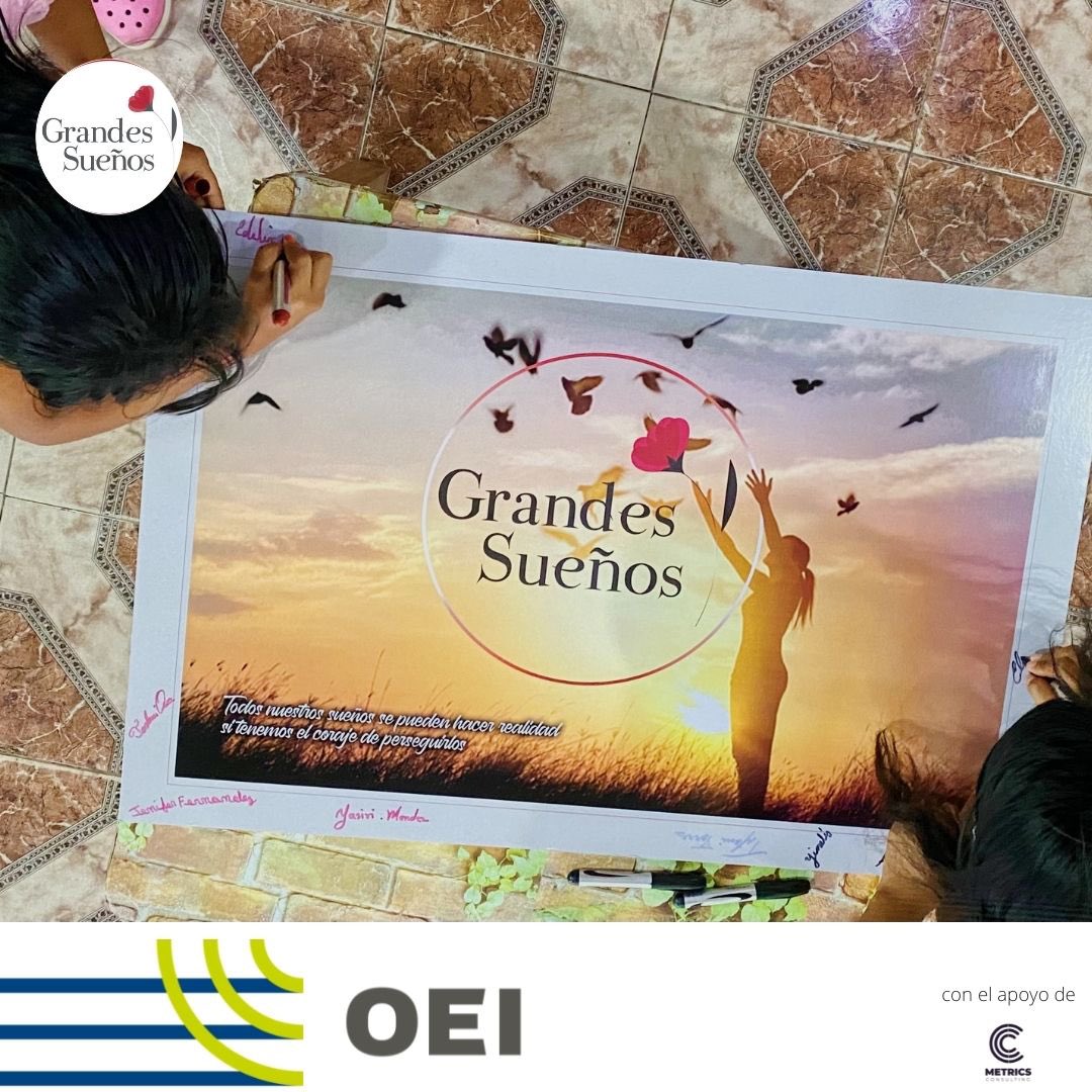 oeipanama's tweet photo. El proyecto nació para fortalecer las capacidades y habilidades para las 30 adolescentes en riesgo social, a través de un programa de desarrollo personal y reforzamiento académico que brinda herramientas para construir sus #GrandesSueños https://t.co/evHFiioG7P