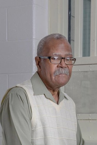 NYCAIC's tweet photo. Robert Lind is 74, served 40 years in prison &amp; teaches anti-violence classes. After barely surviving cancer, COVID-19 and infections caused by dirty food and water, Elder Parole and Fair &amp; Timely Parole are his only hope. 📸 by @nataliekeyssar https://t.co/s6fVdsZXfL https://t.co/WSfMQICsgG