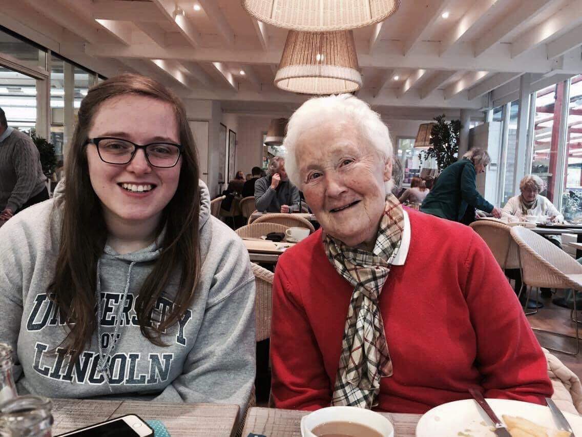 emilysmith820's tweet image. New video now live on my channel. First time baking scones and a dedication to my Grandma 🌸watch the video until the end to see if I was successful or not!

youtu.be/sWJnZ2aUT9Y

#Baking #bakingvideo #youtube #channel #scones #grandma #dedication #britishtradition