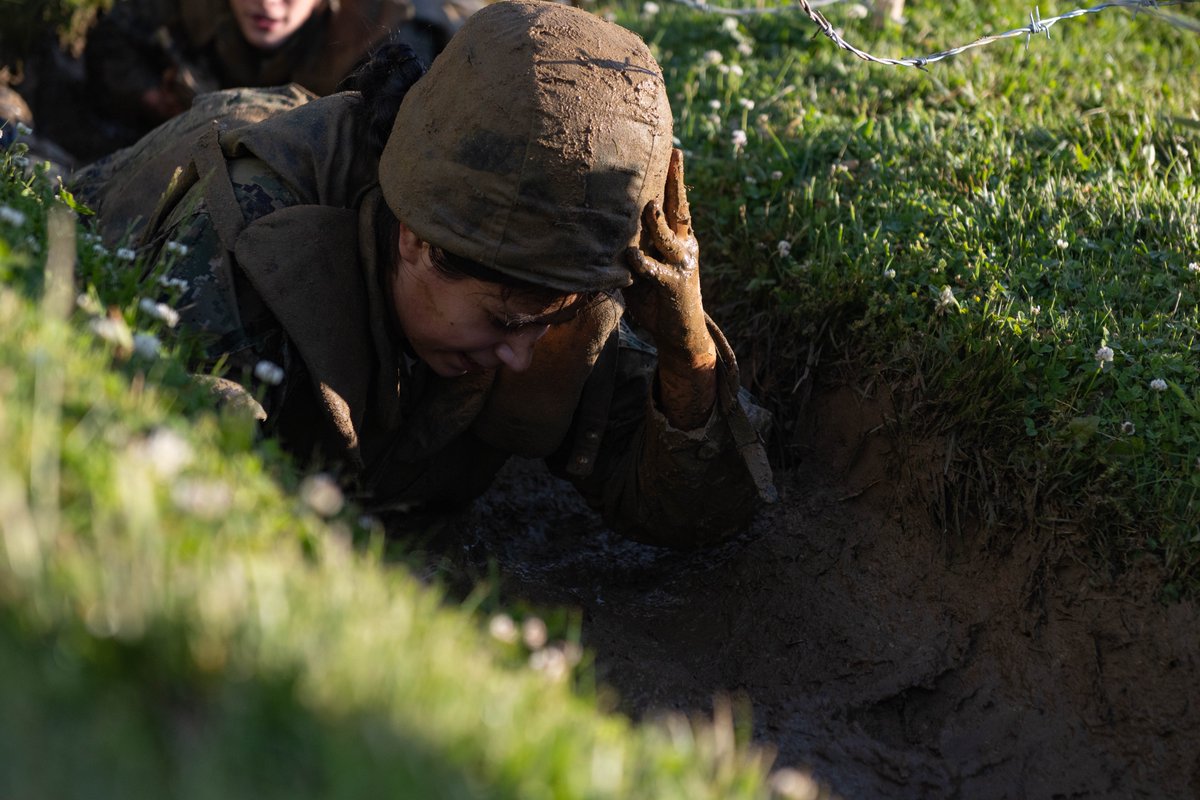 Scenes from Sea Trials 🔥

This 14-hour evolution of rigorous physical and mental challenges is designed to reinforce company bonds and test the teamwork plebes learned in their 1st year at #USNA

#USNA2024 is successfully completing their Sea Trials exercise at this very moment!