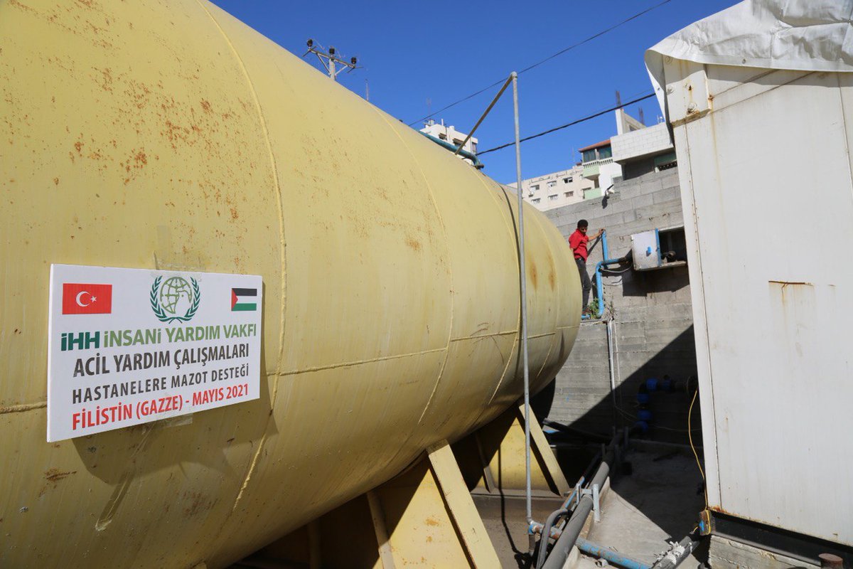 🇵🇸Gazze’nin en büyük hastanesi olan Şifa Hastanesi'ne 20 ton yakıt desteğinde bulunduk.

Acil ihtiyaçlar;
-Barınma
-İlaç
-Gıda
-Mazot
-Nakdi Yardım

Destek olmak için;
💌GAZZE yazıp 3072'ye SMS göndererek 5 TL bağışta bulunabilirsiniz.
🌐 ihh.org.tr/bagis/gazzeye-…