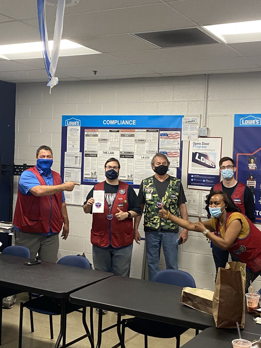 Robert Cordner (@cordner_robert) on Twitter photo Big shoutout to my team for their amazing costumer service. #Brianyourock #Store1870 <a href="/bcscott33/">Brian Scott</a> @stacy_g1870 <a href="/dlschroder/">Diane Schroder</a> <a href="/shuell_bill/">Bill Shuell</a> @GotoLowes <a href="/Jenniclucas/">Jenni Lucas</a> @meronH1290 Big shoutout to my team for their amazing costumer service. #Brianyourock #Store1870 <a href="/bcscott33/">Brian Scott</a> @stacy_g1870 <a href="/dlschroder/">Diane Schroder</a> <a href="/shuell_bill/">Bill Shuell</a> @GotoLowes <a href="/Jenniclucas/">Jenni Lucas</a> @meronH1290