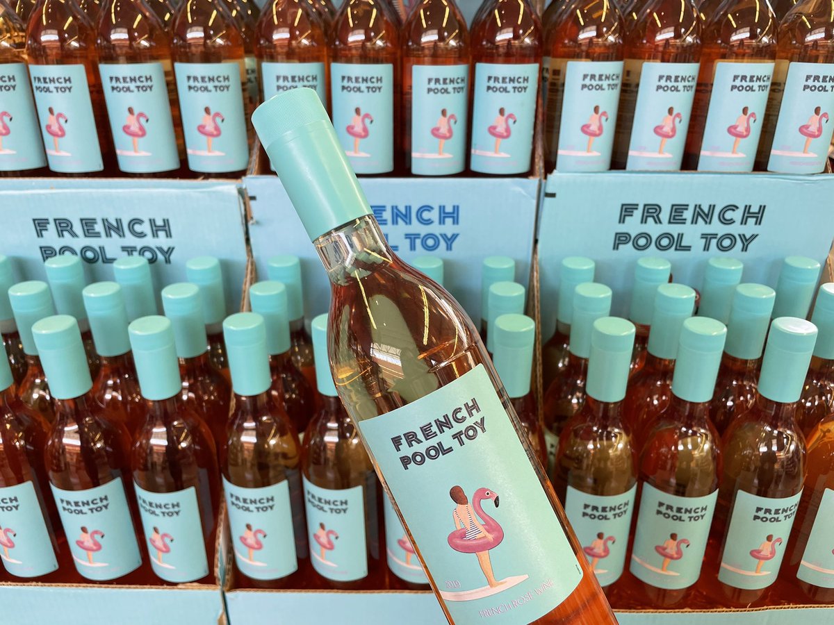 Summer is here and this pool-safe ros will be your new best friend!  @frenchpooltoy is a crisp, dry French ros that comes in a PET plastic  bottle. It's also on sale for