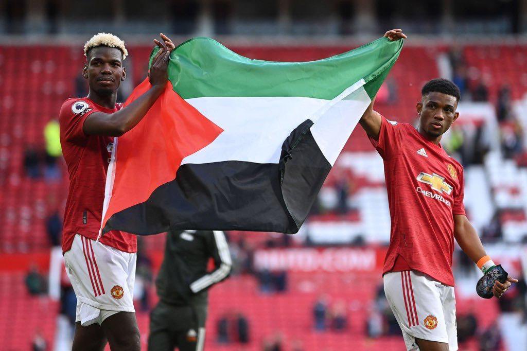Alhamdhulillaah's tweet photo. Footballers @paulpogba and @Amaddiallo_19 showing solidarity with Palestine.

Ma sha Allah https://t.co/6gnL38CRI0