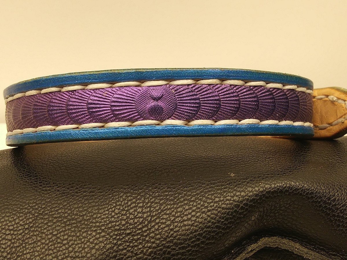 chestnutcrochet's tweet photo. Sharing for Lawrence Carter on Etsy
Really love this, from the Etsy shop AcrossLeather. https://t.co/t1D2EY5LMy #etsy #handmadecollar #leatherdogcollar #customdogcollar #premiumdogcollar #handtooledcollar #purplecatcollar #bluedogcollar #leathercatcollar https://t.co/0Pz72ndYwZ
