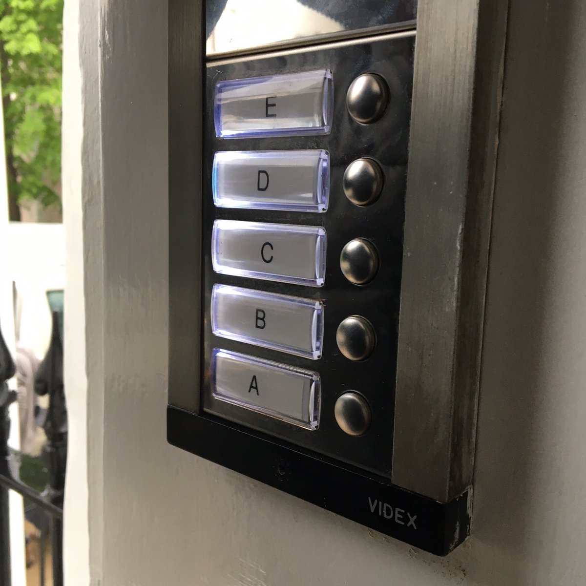LTMLtd's tweet photo. Wide range of repairs carried out across #London by the team today!
#EntryphoneLondon @UrmetUK @Fermaxuk @fermax_global #Farfisa @VidexSecurity and #Bitron systems repaired in #Belgravia #SW1W #Holborn #WC1R #Hackney #E5 #NottingHill #W2 #Walthamstow #E17
& #Leyton #E10 https://t.co/48FtAUGbb9