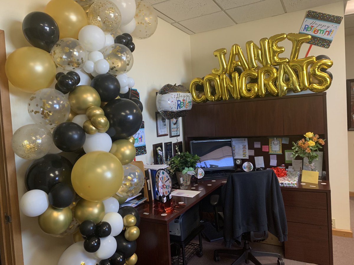 SISD_FineArts's tweet photo. Thank you Janet for all your years of service and dedication to #TeamSISD You have left a lasting legacy on so many. You will be missed. Enjoy your last few weeks and congratulations on finally taking a break! Well deserved! #SISDFineArts https://t.co/Gfq8e5ZUO2