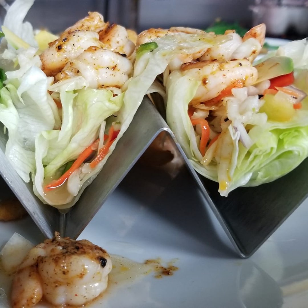 charleysgrill's tweet photo. We are loving these Keto Shrimp Tacos on this sunny day! 😎
#charleysoceangrill #longbranchnj #foodiegram #newjerseyfoodie #foodienj #jerseyshorelocal #jerseyshoreeats #jerseyshore #goodfood #goodvibes  #localsummer https://t.co/PectaYQfVY