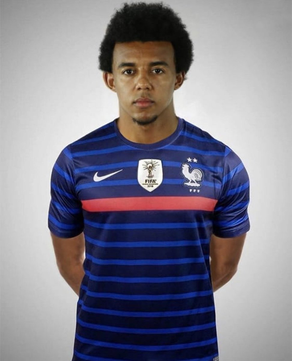 YonEcenarro's tweet image. Toi aussi ton cœur a fait boum-boum en entendant "Jules Koundé" dans la bouche de DD ?
Pour tenter de gagner un maillot de l'EDF floqué à son nom (dès que son n° officiel sera annoncé), rien de plus simple:

▶️ RT ce tweet
▶️ Follow @NandoChachalana

🍀 T.A.S le 26/05