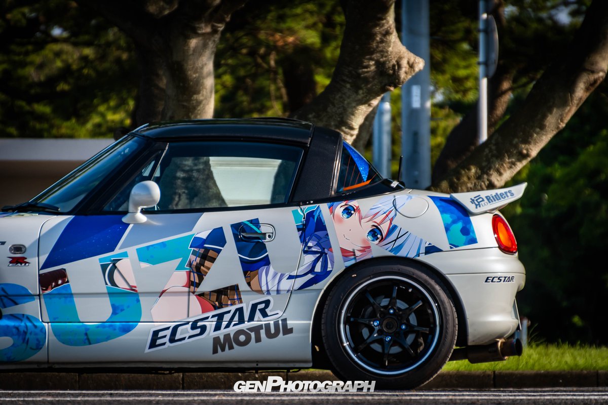 カプチーノに香風智乃はってた痛車ガチ勢ですよろしくよろしく