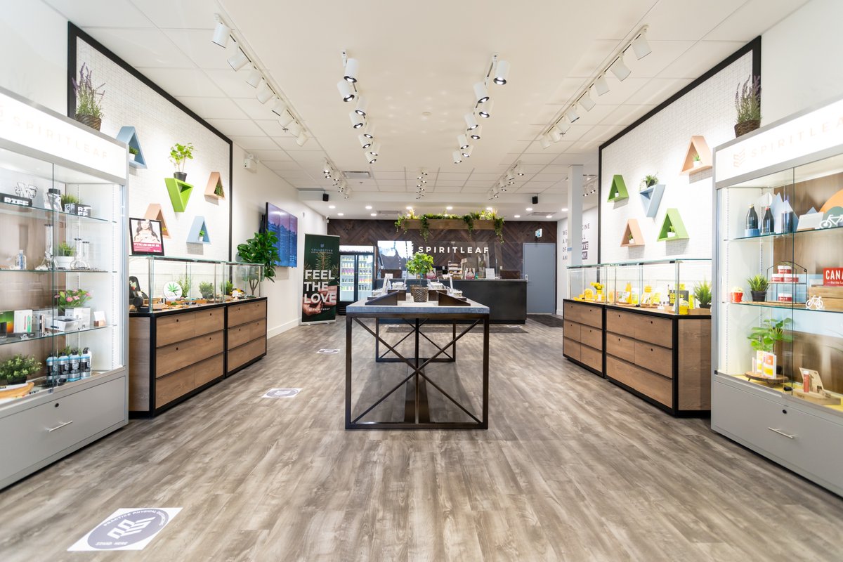 AlisaKuzmina's tweet photo. Located in the southwest sector in the community of #MacEwan, you will find a @SpiritleafCA cannabis shop in #Edmonton
#Spiritleaf #spiritleafCA #cannabisretail https://t.co/nBwebB6LwT