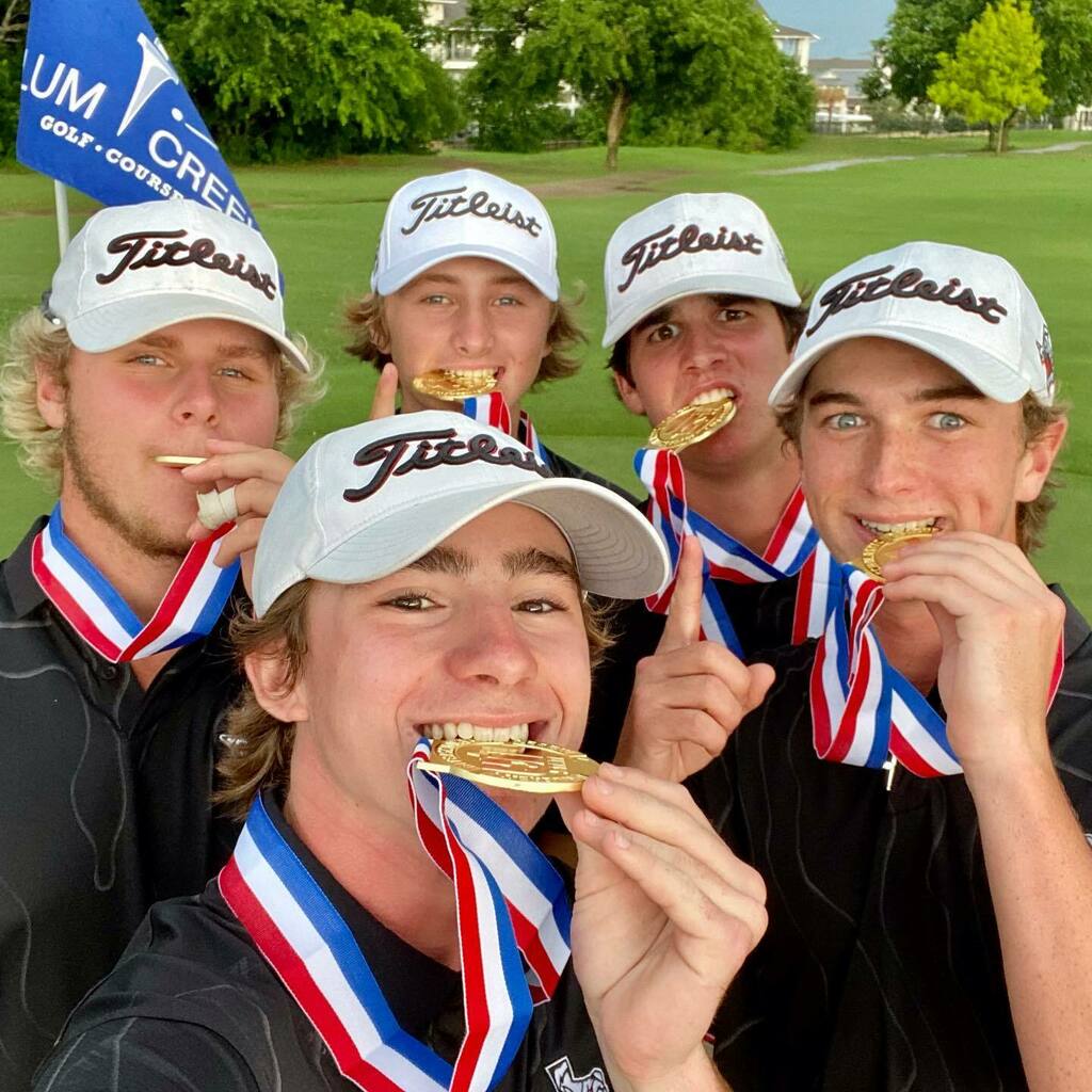ArgyleEagleGolf's tweet photo. State Champs https://t.co/FskYl056nI https://t.co/5pQC7KhkI8