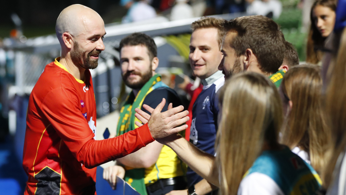 Following the announcement of his Kookas retirement, there will be a special video interview with Matt Swann that will air next Tuesday as part of #HockeyGold.

If you have a question for Swanny, simply post it as a reply to this tweet by 4pm AEST today. #PrideoftheKookas