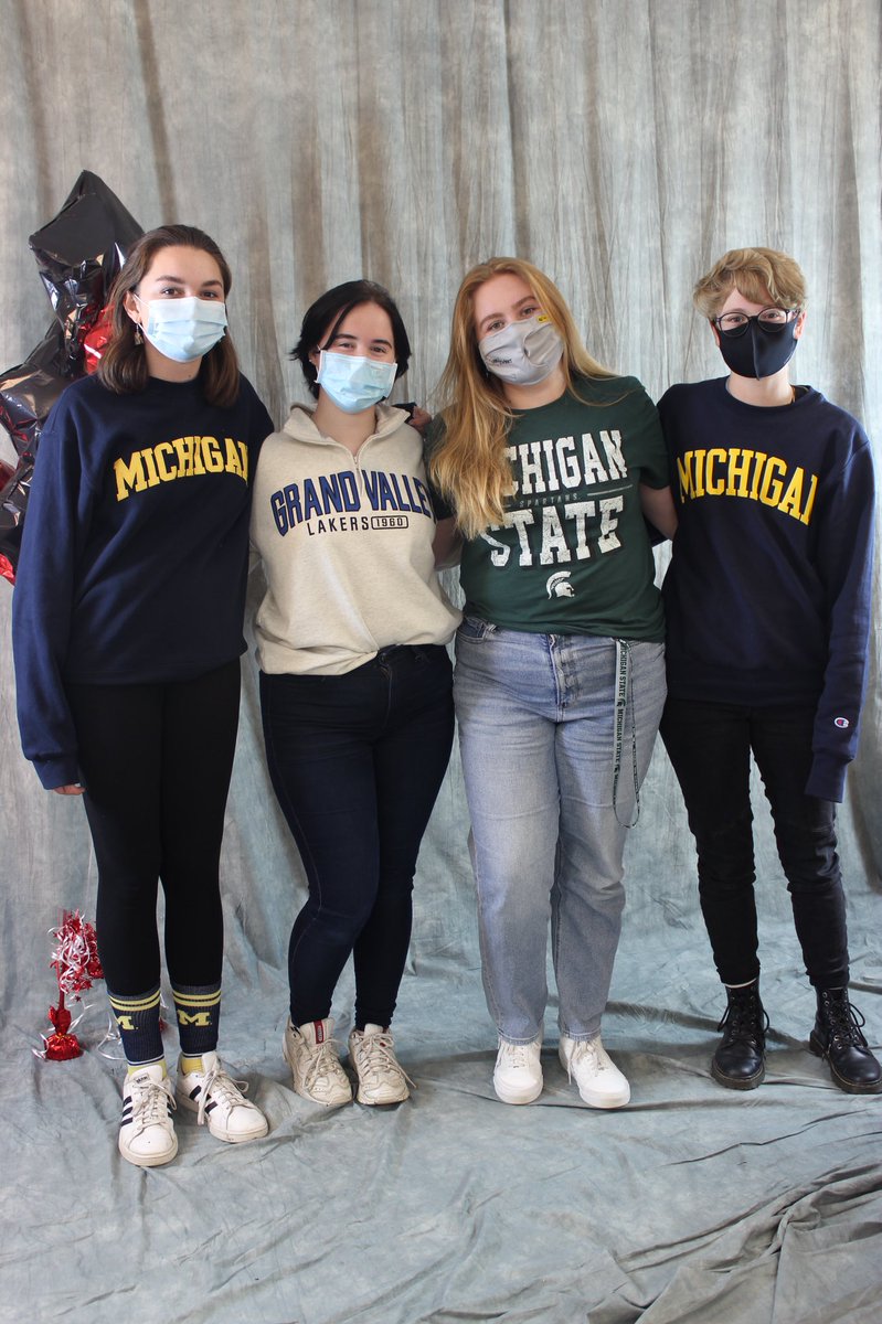 PinckneyHigh's tweet photo. PCHS Decision Day 2021! @BetterMakeRoom https://t.co/3sj7rLBgvx