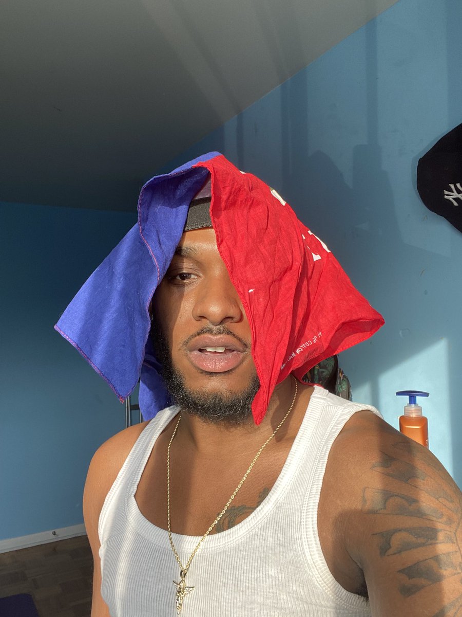 _dangelo00's tweet photo. Zoe Boy🇭🇹🇭🇹🇭🇹🇭🇹🇭🇹 #Haitianflagday https://t.co/Tx4VPOv7Ao