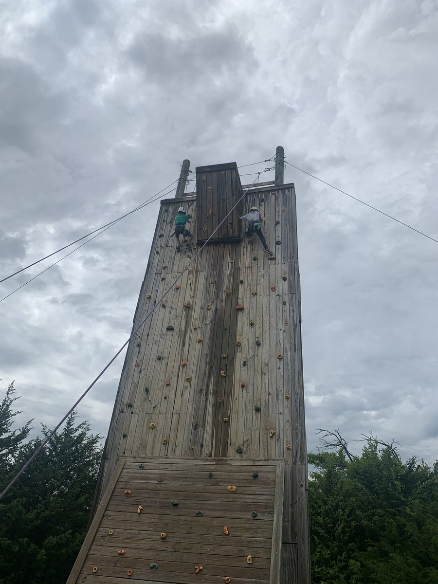 hellomrshall's tweet photo. 🧗🧗‍♀️ @McSpeddenFifth https://t.co/5CL8D9PWHn