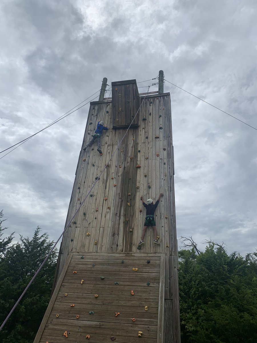 hellomrshall's tweet photo. 🧗🧗‍♀️ @McSpeddenFifth https://t.co/E1Q94vlrWB