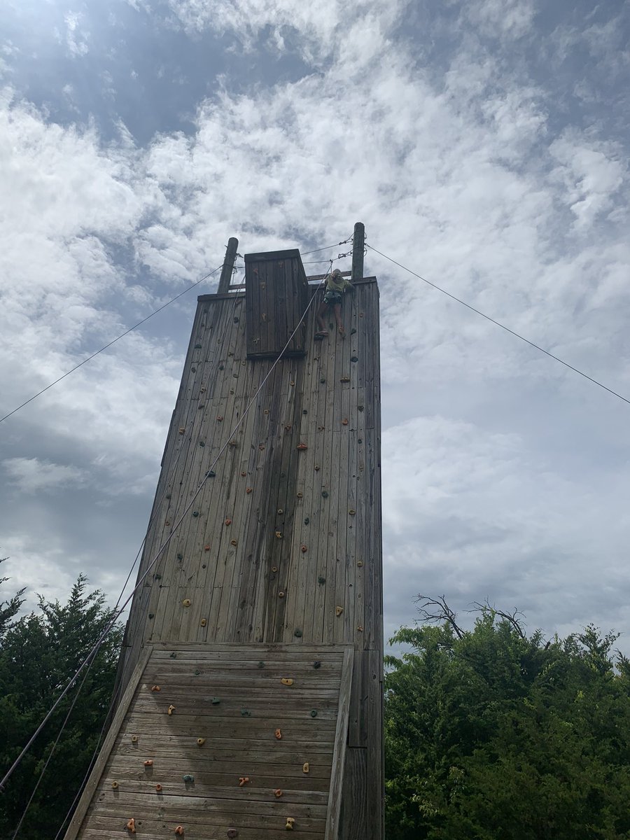 hellomrshall's tweet photo. 🧗🧗‍♀️ @McSpeddenFifth https://t.co/E1Q94vlrWB