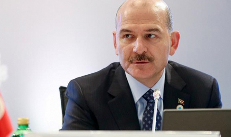 İçişleri Bakanı Süleyman Soylu'dan açıklama: "Şoktayım. Kumpas kuruldu. Keşke başıma bir şey gelseydi de bugünleri görmeseydim" #sondakika 

cumhuriyet.com.tr/haber/son-daki…