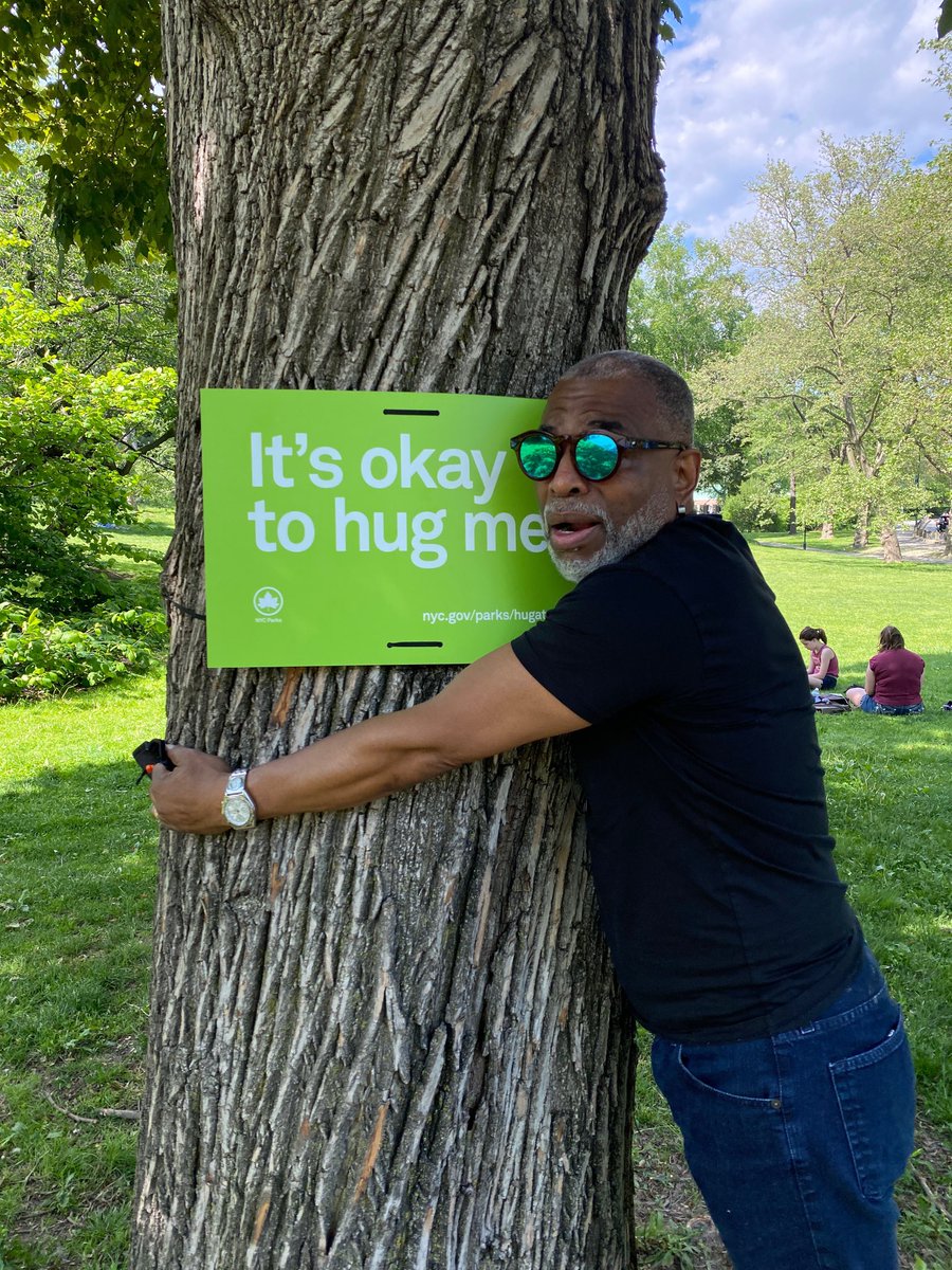 LeVar Burton tweet media