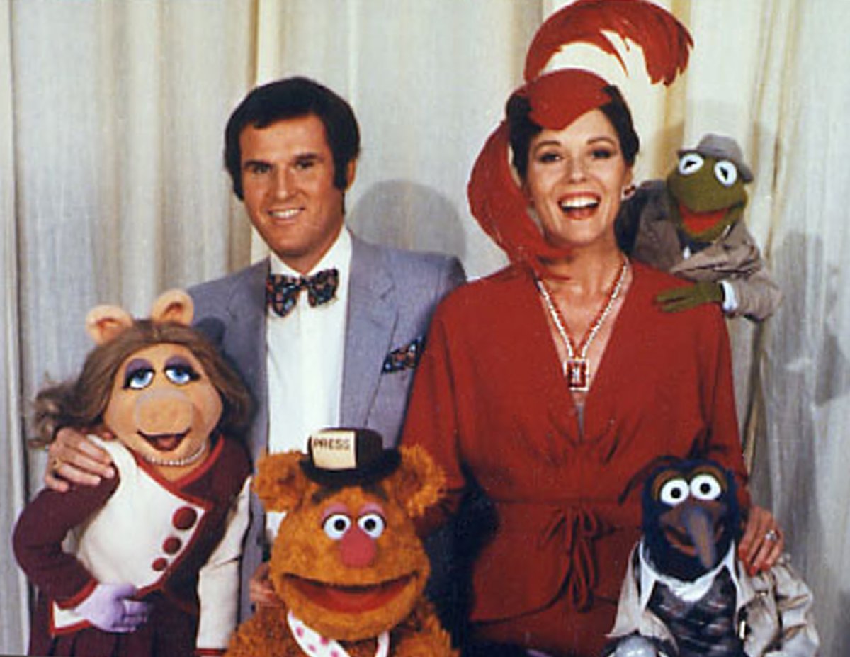 My beloved Charles Grodin was a fabulous friend to moi onscreen and off. Debonair, handsome, talented, charming – and great taste! I’ll miss him dearly.