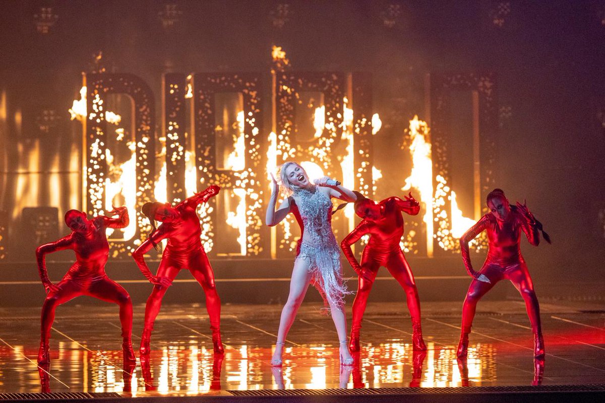 InNvsc's tweet photo. The moment of the night for me!!

#eldiablo came to slay and got lit 🔥!! #elenatsagrinou
#EUROVISION #eurovisioncy #CYP https://t.co/ms5PyrPoQV