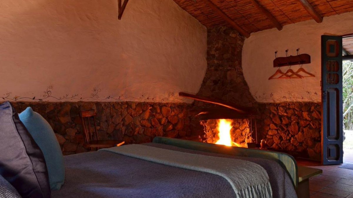 UN BUEN DESCANSO
@posadalahuerfana está llena de opciones confortables para ti…entre otras cosas, hamacas y cabañas muy cómodas con chimenea. ¿Qué esperas para planificar un momento diferente?

www,circuitodelaecelencia.com