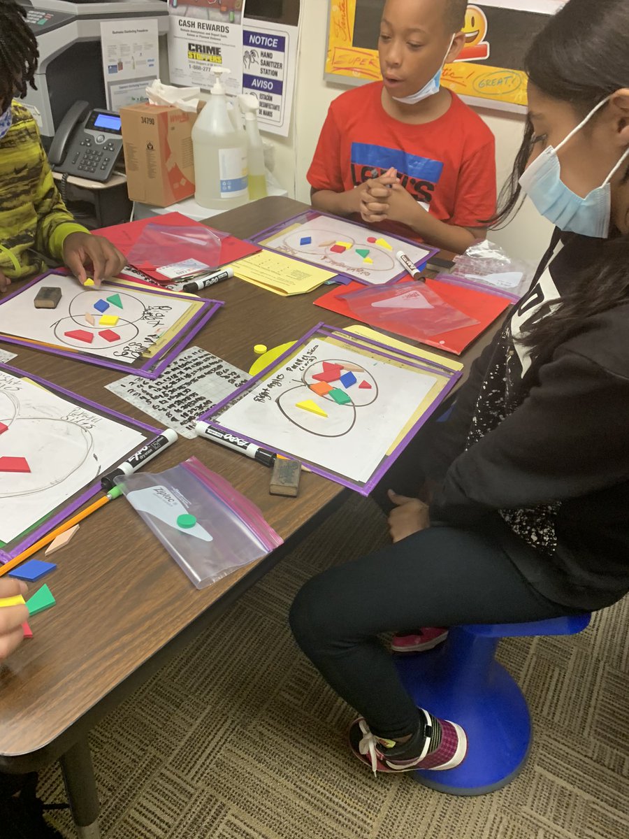 kamisha_payne's tweet image. We are still working hard in Intervention group!🔢#Mathgroup @HHSK8Knights