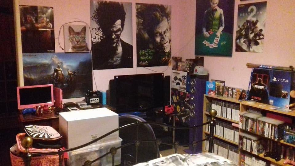 PinkSharkGamer's tweet photo. My collection in its Prime a couple of years back 🤩 https://t.co/yHvP1ivrSC