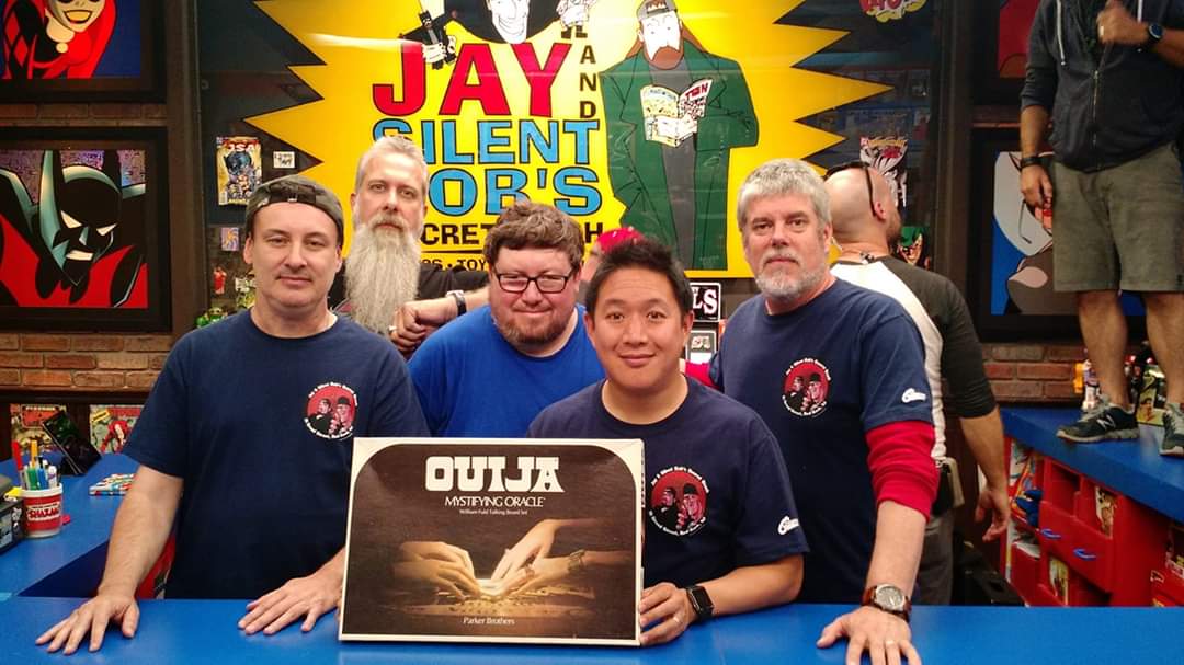 @TommyRyman @mingchen37 @ComicBookMenAMC @ThatKevinSmith 'Comic Book Men, Assemble!'

If you like CBM, have you listened to the 'Tell Em Steve Dave (TESD)' podcast?

Or tried a podcast with @michaelzapcic  and Ming at #ashareduniversepodcastudio?

Or joined #TheKevinSmithClub?