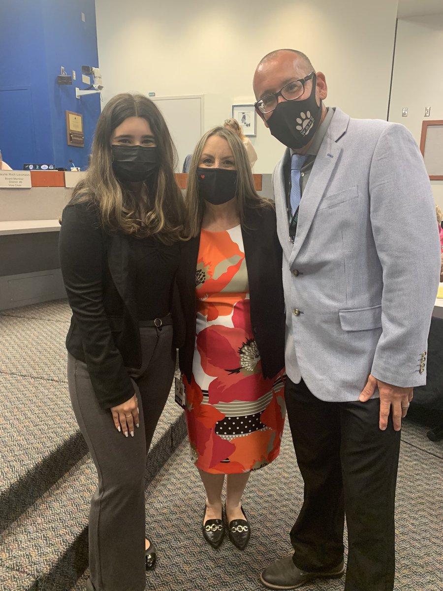 West Broward High tweet media