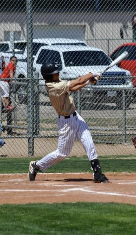 jojunell's tweet photo. Join us as we celebrate Coleman’s opportunity to play the game he loves at the next level! Tuesday, May 25 @BHS 10:30am ⁦@JunellColeman⁩ ⁦@LarissaLiska⁩ ⁦@PlainsmenBB⁩ ⁦@OFFSPEEDATH⁩ ⁦@FalconCoachLove⁩ https://t.co/8b4GaUiWMI