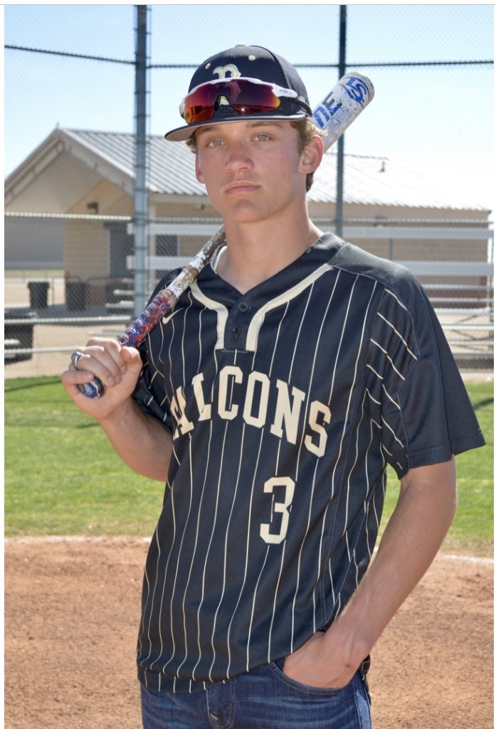 jojunell's tweet photo. Join us as we celebrate Coleman’s opportunity to play the game he loves at the next level! Tuesday, May 25 @BHS 10:30am ⁦@JunellColeman⁩ ⁦@LarissaLiska⁩ ⁦@PlainsmenBB⁩ ⁦@OFFSPEEDATH⁩ ⁦@FalconCoachLove⁩ https://t.co/8b4GaUiWMI