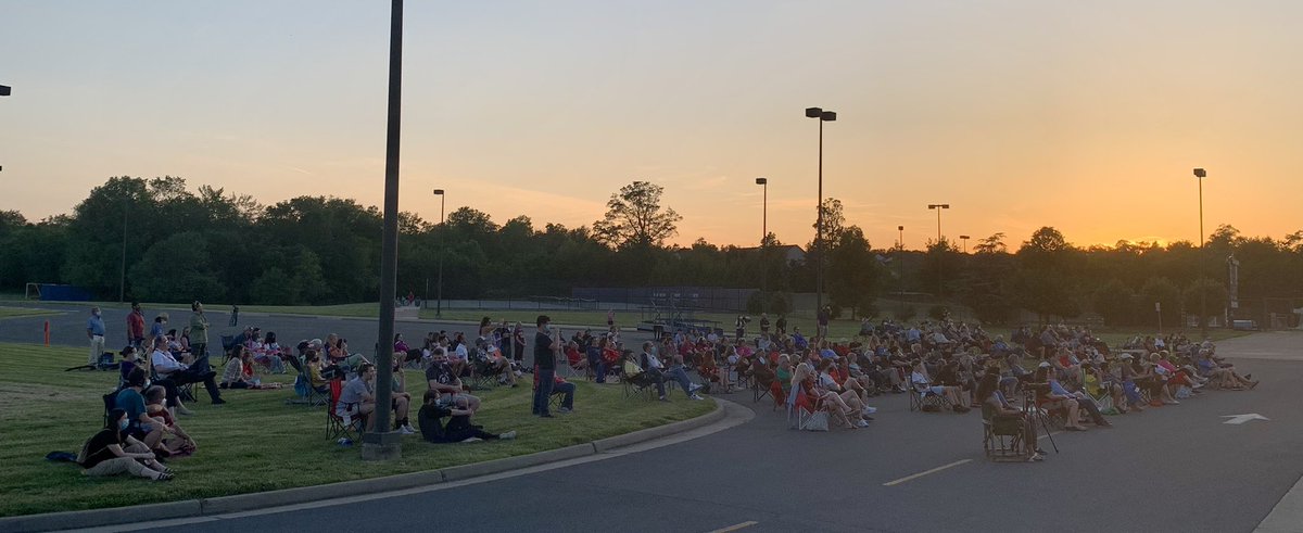 MrSmialek's tweet image. The @band_sbhs Concert in the Park(-ing lot) was a huge success with great turn out to support some amazing student musicians. Congrats to @sbbanddirector and @megstall  for hosting a great concert.