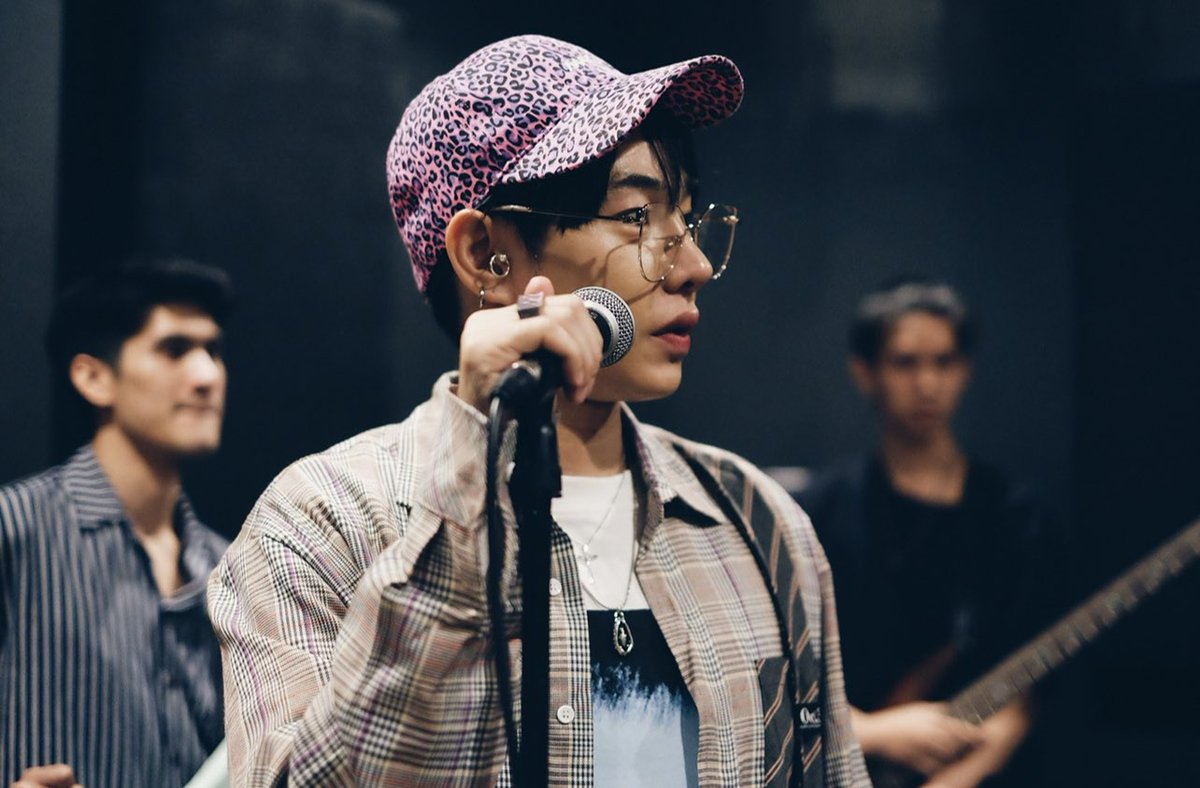 FAM_ENTERTAIN18's tweet photo. Good morning วันนี้ ขอคนละ 5 คลิป ได้ไหม please ส่ง ♥️
รวมพลังกัน !!!!! 

#JTMA2021BUZZ #JTMAXเป๊กผลิตโชค
#เป๊กผลิตโชค #PeckPaLitChoke https://t.co/9mHa56UjD7