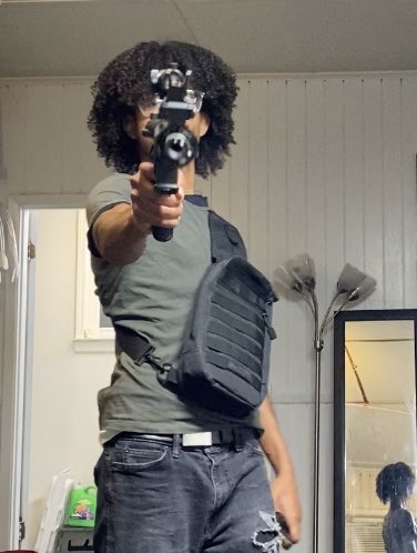 very uncultured tweet media